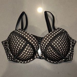 Victoria’s Secret Bombshell Bra